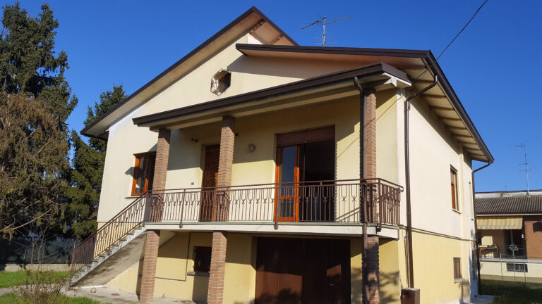 Comprare una casa da ristrutturare a Novellara: conviene davvero?